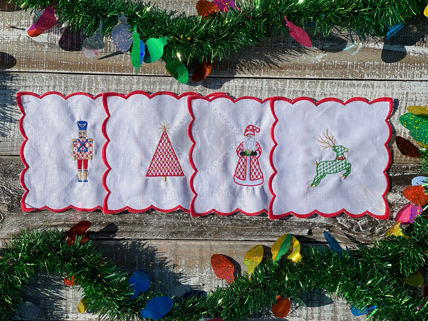 Holiday Scalloped Cocktail Napkin Set, Christmas Cocktail Napkins, Chinoiserie Linen Cocktail Napkins, Santa, Nutcracker, Deer, Tree, Napkin